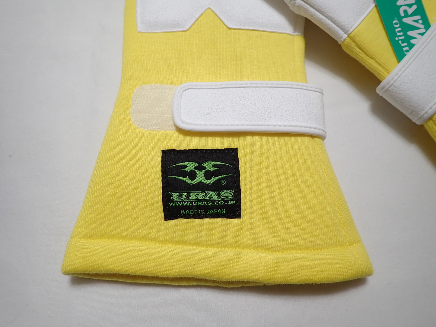 Uras Racing Gloves (Yellow) (M)