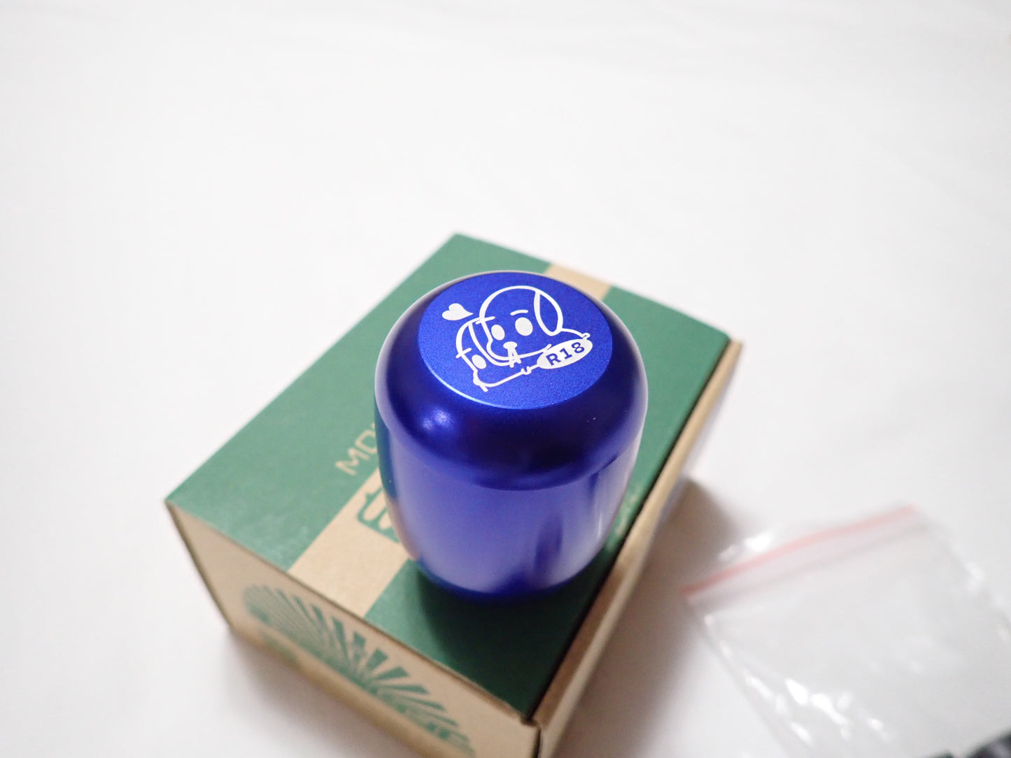 Uras Monkey Brand Aluminum Shift Knob (Blue)