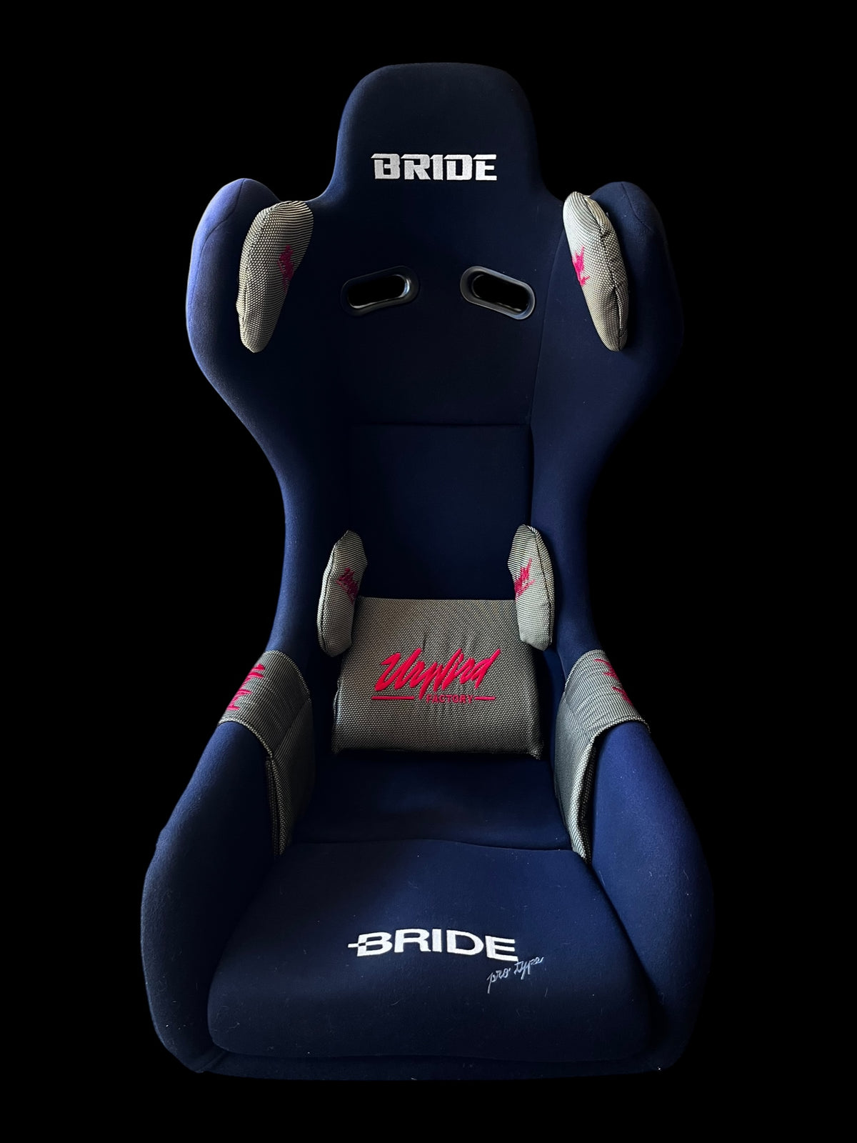 Unwind Factory Shoulder Pads